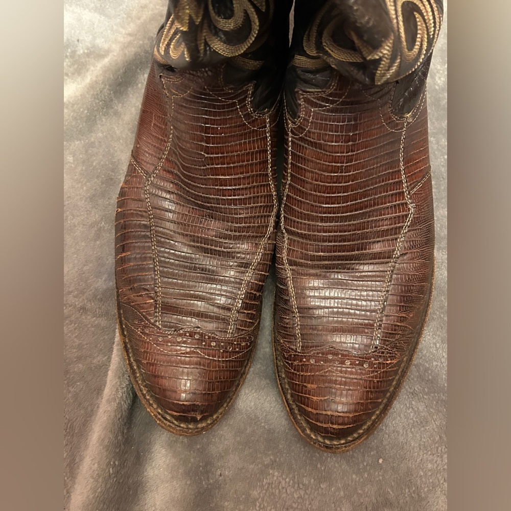 Vintage Justin Lizard Skin Cowboy Boots - Size 9D Brown - Picture 10 of 12